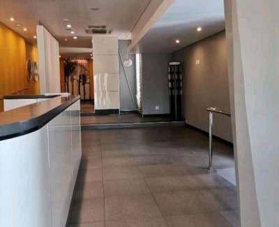 South Beach Apartment | Five OH Four @10South