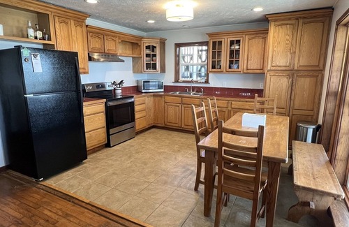 Grand Isle House | Five Queens - Beach Access - Island Realty