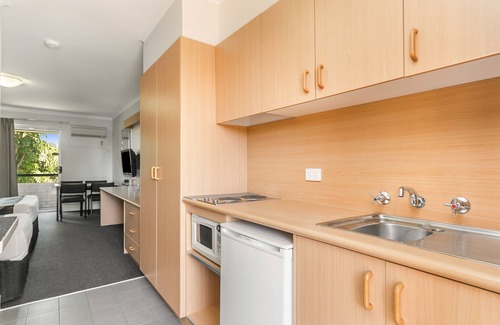 Rivervale Hotel | Flag Motor Lodge