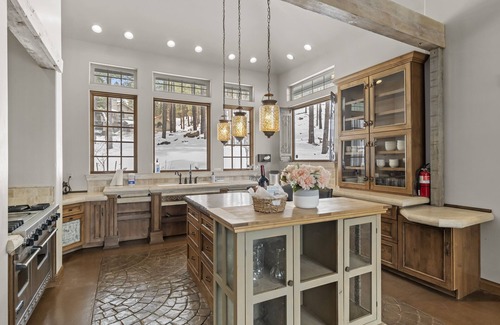 Flagstaff House | Flagstaff Retreat w/Mountain Views: Fire Pit, Hot tub, Fireplace, Near Snowbowl