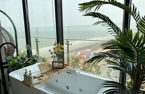Hoang Hoa Hotel | Flamingo Ibiza Hải Tiến