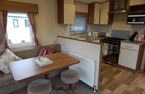 Kirby Misperton Resort | Flamingo Land - Woodlands W42