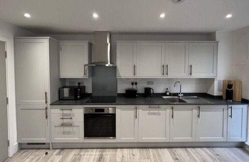 Camberley Apartment | Flat#1, Portesbery Road, Camberley · Lovely and Spacious Apartment in Camberley