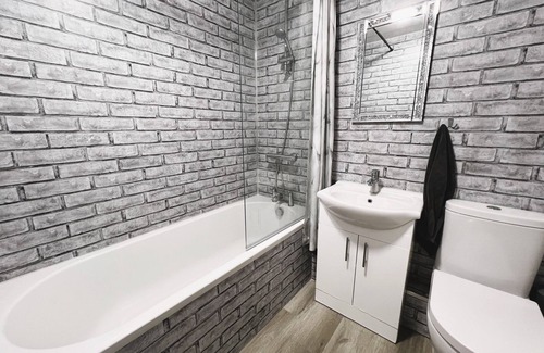 Derby Apartment | Flat 10: The Mile Apartment in the Heart of Derby