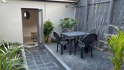 Ballito House | Flat 2 on 8 Lindsay