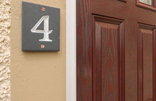 Solva Cottage | FLAT 4, family friendly, character holiday cottage in Solva