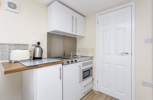 Southampton City Centre Apartment | Flat 5 - Luxury Blackberry Apartments