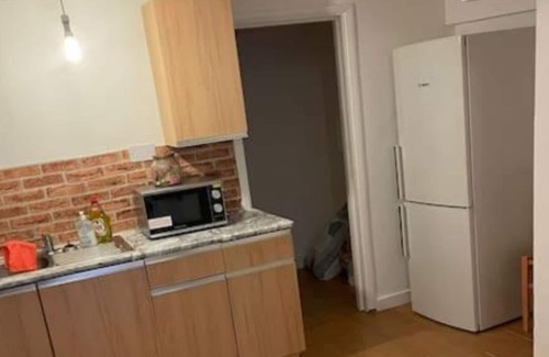 Woodside Apartment | Flat Norwood Junction