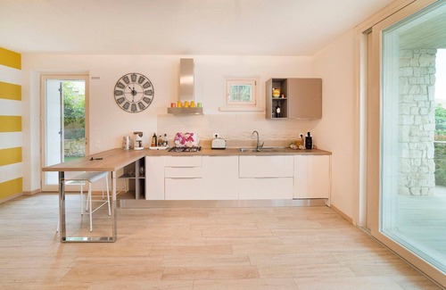 Albisano House | Flat Sunrise