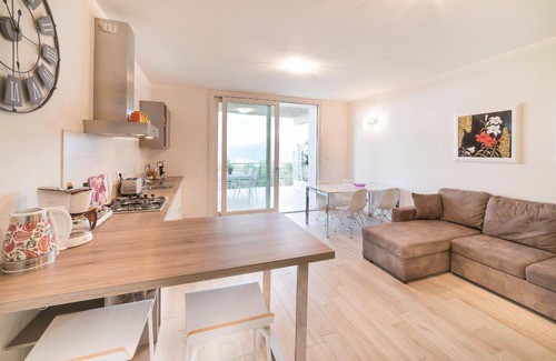 Albisano House | Flat Sunrise