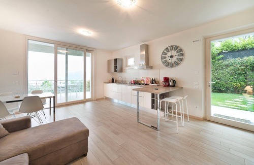 Albisano House | Flat Sunset