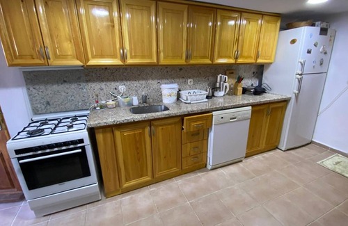 Bozcaada Apartment | Flat w Garden 5 min to Ayazma Beach in Bozcaada