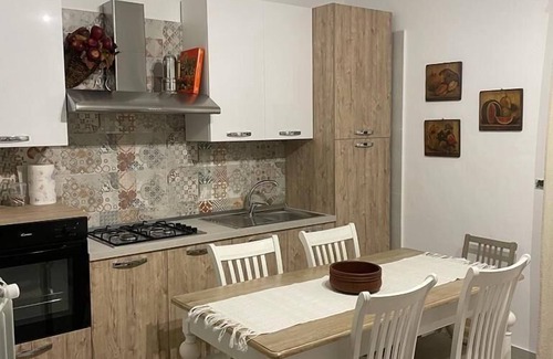 Pollina House | Flat with balcony