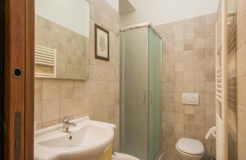 Castelfiorentino House | Flat with shared pool and air conditioning