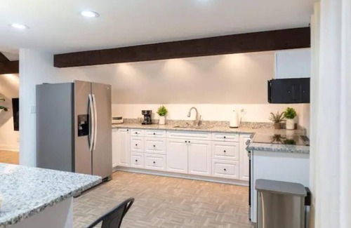 Fletcher House | Fletcher NC Getaway