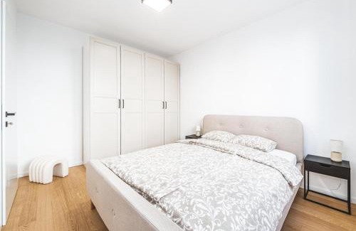 Zagreb Apartment | Flex SelfCheckIns 183 - Zagreb - 3 Bedrooms - Parking - Balcony