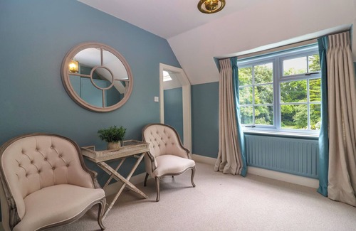 New Forest District Cottage | FLEXFORD MILL COTTAGE, family friendly, with a garden in Lymington