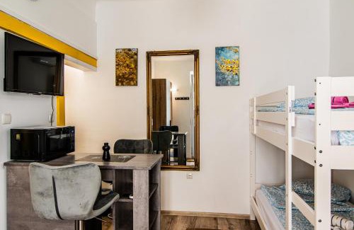 Zagreb Apartment | Flexible SelfCheckIns 103 - Zagreb - Centre - New