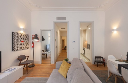 Santa Maria Maior Apartment | FLH Bacalhoeiros Balcony Flat