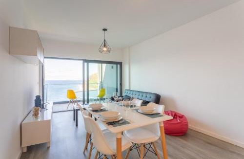 Gaula Apartment | FLH Fantastic Ocean View with Balcony