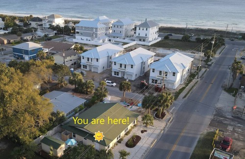 Bid-a-wee Beach House | Flip Flop Inn - Steps to Private Beach, 5-Star Comfort & Near Top Attractions