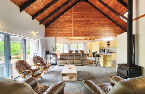 Hahei House | FlipFlop Inn Hahei Beach, FlipFlop Inn Hahei Beach