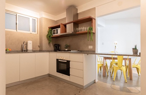 Balvanera Apartment | Fliphaus + Cordoba 2500 - 3 Bd Facultad Medicina