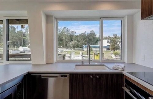 Mill Valley Apartment | Floating condo 'A' on Sausalito's Richardson Bay.