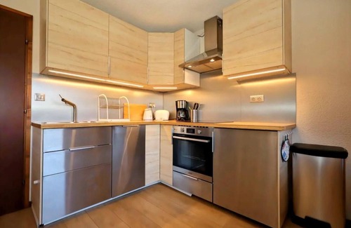 Les Houches Apartment | Floor -1, balcony, parking, television, ski locker, 29m², Les Houches