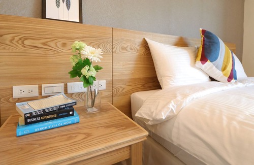 Old Town House | Flora INN