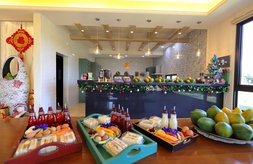 Shoufeng Bed & Breakfast | Floral Land B&B