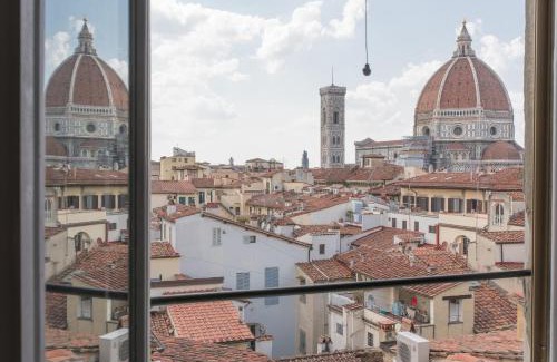 Santa Croce Apartment | Florence Sunset