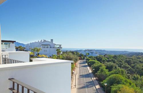 Ojen Apartment | Floresta Mairena