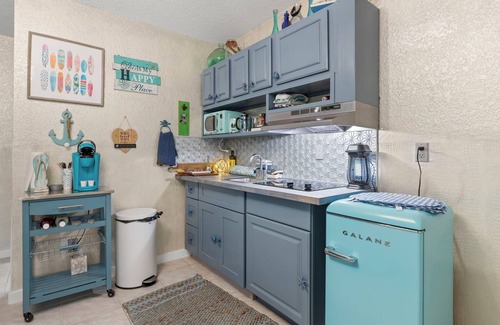 Redington Beach Condo | Florida Island Beauty @ the Beach @Heated Pool