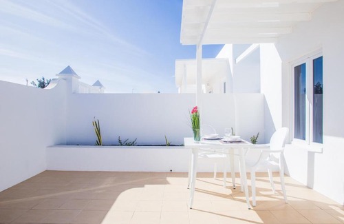 Playa del Cable Apartment | Flower Beach Suite 6
