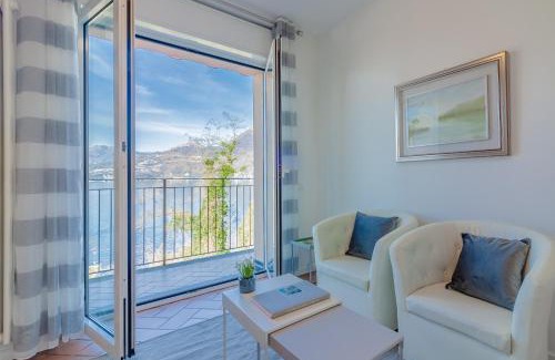 Perledo Apartment | Flower House with Lake View by Wonderful Italy