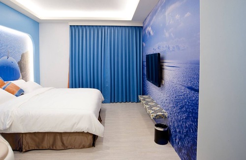 Donggang House | Flower Style B&B