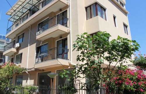 Nessebar House | Flowers Apartments