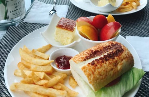 Hualien Bed & Breakfast | Follow the Cloud B&B