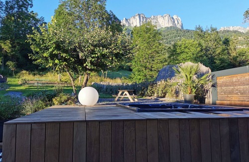 Echarvines House | Following last-minute withdrawal. Quiet, modern house 2 min from Lake Annecy