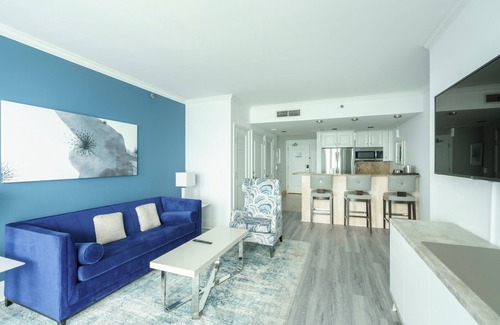 Mid Beach Apartment | FONTAINEBLEAU HOTEL 4 BEDROOM/6 BATHROOM 36TH FLOOR (4 unit suite)