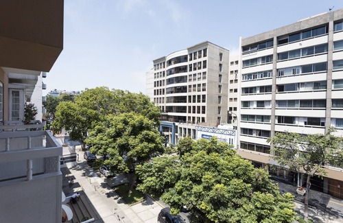Miraflores Apartment | ❤️FOODIES Location❤️Smartlock I 646 SQFT I Washer
