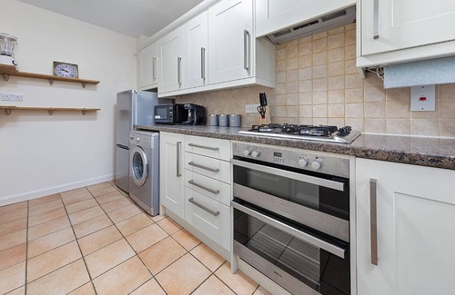 Cray Valley East House | Footbury House - Orpington