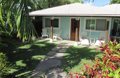 Kailua Cottage | Footsteps to Hawaii's Best Beach