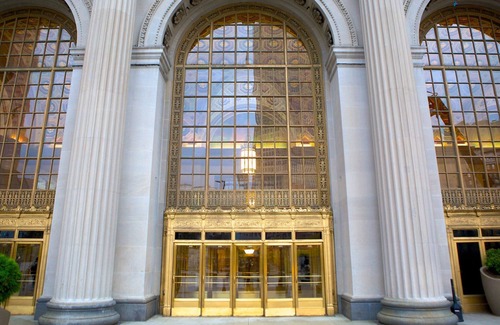 Cleveland Apartment | For Traveling Professionals! Newly Renovated 1bed/1bath-10 minutes to downtown