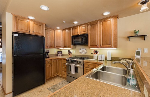 Purgatory House | Fore the Views Townhome (#710) | 10 min to Ski - Golf, AC - Pool/Hot Tub/Deck