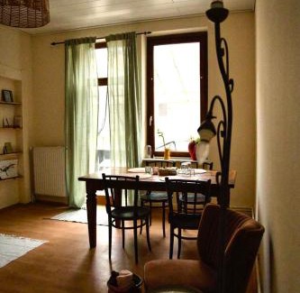 Idar-Oberstein Apartment | Forest Charm and Gems