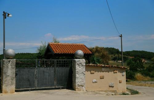 Jasenovica Apartment | Forest Retreat