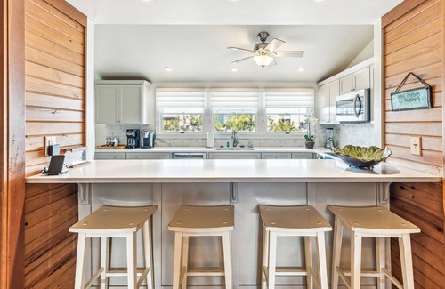 Seaside House | 'Forever Mary' 'In Seaside' 150 ft from Tupelo St. beach pavillon
