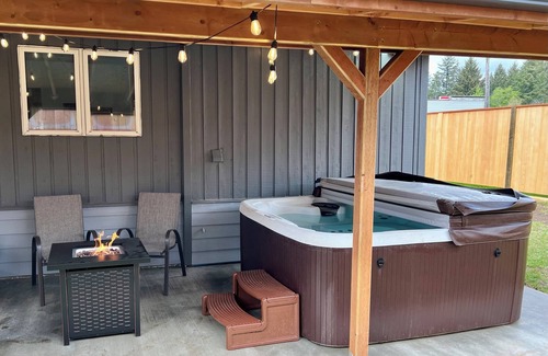 Forks House | Forks Cedar House